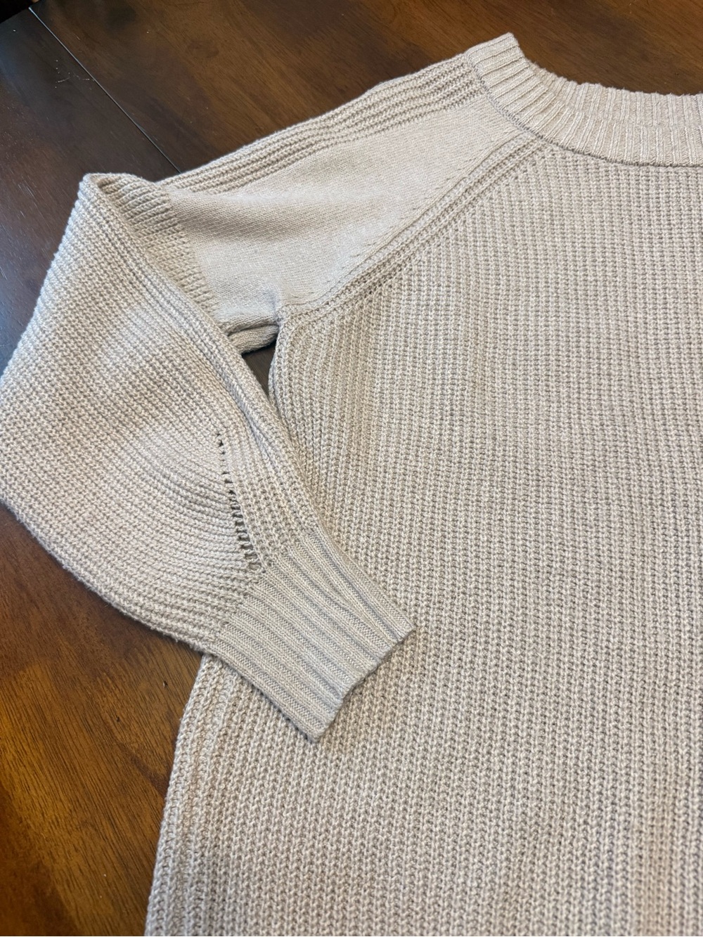 Pink Clover Light Beige Ribbed Raglan Pullover Sweater - Picture 4 of 15